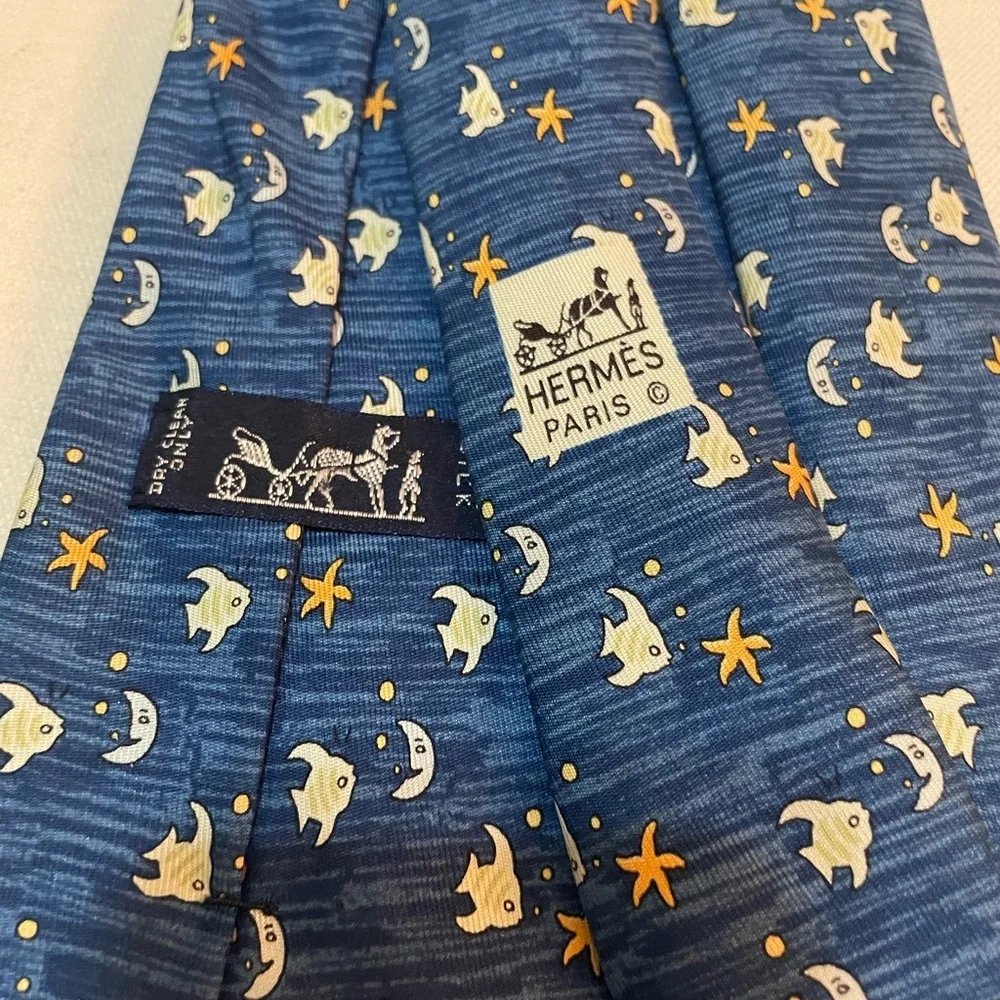 Hermès‎ tie